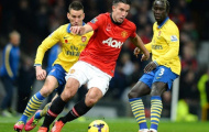 Video: Đồng đội cũ từ chối bắt tay Van Persie