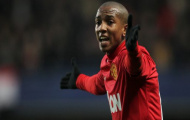 Ashley Young: Hãy đứng vững mà chơi bóng