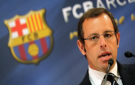 Lật tẩy những phi vụ mờ ám của chủ tịch Barcelona