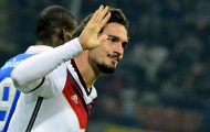 Hummels ghi điểm