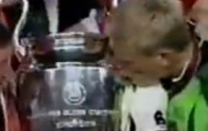 Video: Chúc mừng sinh nhật Peter Schmeichel