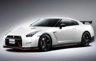 Nissan GT-R phiên bản bóng đêm