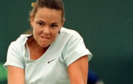 Video: Pha lên lưới bắt volley cực chuẩn của Lindsay Davenport