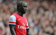 Arsenal sắp để mất Bacary Sagna vào tay Napoli