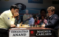 Trận tranh ngôi vô địch cờ vua thế giới: Carlsen tiến gần đến vương miện