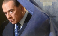 NÓNG: Chủ tịch Berlusconi đã thuyết phục được Galliani ở lại Milan