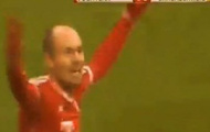Video Bundesliga: Bàn thắng mở tỷ số đầy cảm xúc của Arjen Robben ngay phút thứ 2 cho Bayern Munich ( v  Braunschweig)