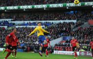 Bay cao nhé Arsenal!