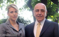 Galliani và Barbara chính thức ngang hàng tại Milan