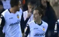 Video: Chơi hơn người, Valencia đè bẹp Osasuna nhờ hattrick của Jonas