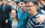 Trung Quốc náo loạn vì Federer...giả