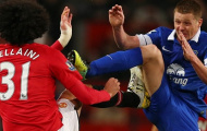 Video: Fellaini 'tung cước' thô bạo vẫn thoát thẻ đỏ