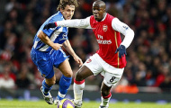 Arsenal và Man City cầu viện Lassana Diarra