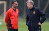 Ai đang nắm quyền ở Old Trafford: Không phải Moyes, Giggs mới là HLV thực sự của M.U