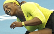 Video: Trượt ngã, Serena Williams nằm đau đớn trên sân