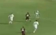 Video: Bàn thắng cân bằng tỷ số 1-1 tuyệt đẹp của Siligardi (Livorno vs Milan)