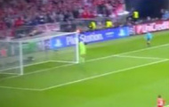 Video: Manuel Neuer, thủ thành đang được Man City ra giá 40 triệu bảng