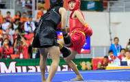 Cô gái 17 tuổi bay bổng trên thảm đấu khi đoạt HC vàng