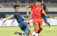 Hết xe đưa đón, U23 Việt Nam nghỉ tập