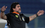 Maradona ngấp nghé thế chỗ Villas-Boas