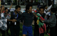 CĐV Myanmar nổi loạn vì trận thua Indonesia