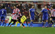 Hàng thủ chơi tệ, Chelsea bị Sunderland đá văng khỏi Capital One Cup