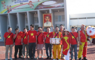 CĐV Việt Nam rực sắc cờ đỏ sao vàng ở Nay Pyi Taw