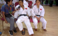 Rách cơ háng, ngồi xe lăn vẫn cố đoạt HC đồng judo