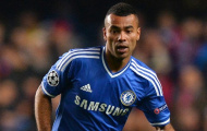 Ashley Cole bị Mourinho' trảm' vì đi đêm với Arsenal?