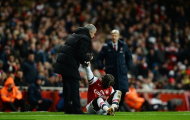 Hình ảnh cực độc của Jose Mourinho trong derby London