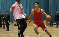 Chùm ảnh: Cựu ngôi sao NBA hào hứng huấn luyện cầu thủ Triều Tiên