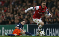 Benitez muốn mang Vermaelen về Napoli