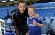 Fan nhí Chelsea may mắn nhất thế giới