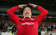 Ông chủ Mã Lai gây sốc với dự định chuyển nhượng tại Cardiff