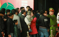 Biển người chiêm ngưỡng Cúp vàng thế giới 2014