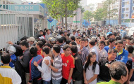 Vàng mắt chờ... vàng