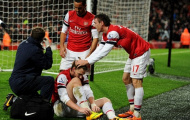 Wenger thừa nhận Arsenal gặp may