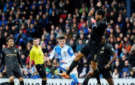 Manchester City tự bắn vào chân sau trận hòa tại FA Cup