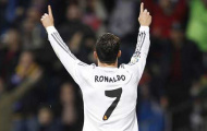 Lập cú đúp, Ronaldo cán cột mốc 400