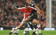 Arsenal & Liverpool: Hãy cứ trách số phận