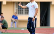 Thầy Choi lo âu