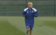 Video: Chúc mừng sinh nhật Phil Neville