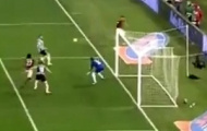 Video: Gervinho đánh gót ghi bàn loại Juventus khỏi Coppa Italia