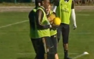 Seedorf áp dụng bài tập lạ cho Milan