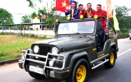 'Nữ hoàng chân đất' chạy gây quỹ phẫu thuật tim
