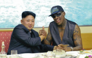 Sao NBA Dennis Rodman bị 'sờ gáy' sau chuyến thăm Triều Tiên