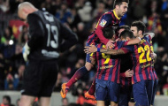 Hạ gục Malaga 3 bàn, Barcelona chiếm lại ngôi đầu