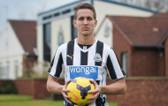 CHÍNH THỨC: Newcastle chiêu mộ thành công Luke de Jong