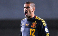 Barcelona phủ nhận muốn gia hạn với Valdes