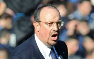 Benitez 'điên người' vì hàng thủ của Napoli
